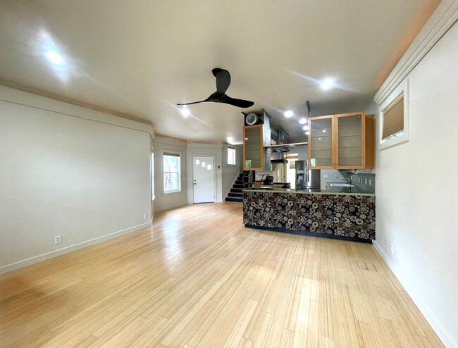 Building Photo - 4718 Depew Ave