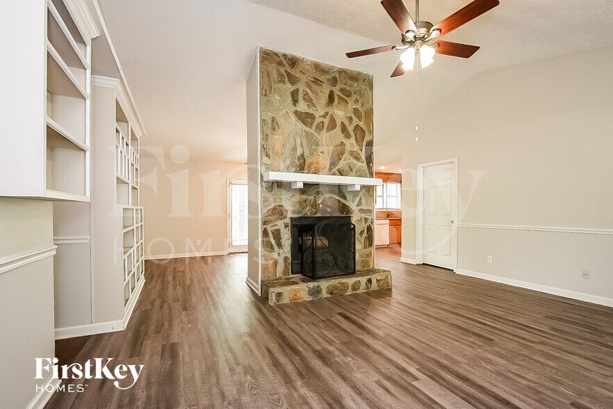 Building Photo - 44 Hartley Woods Dr