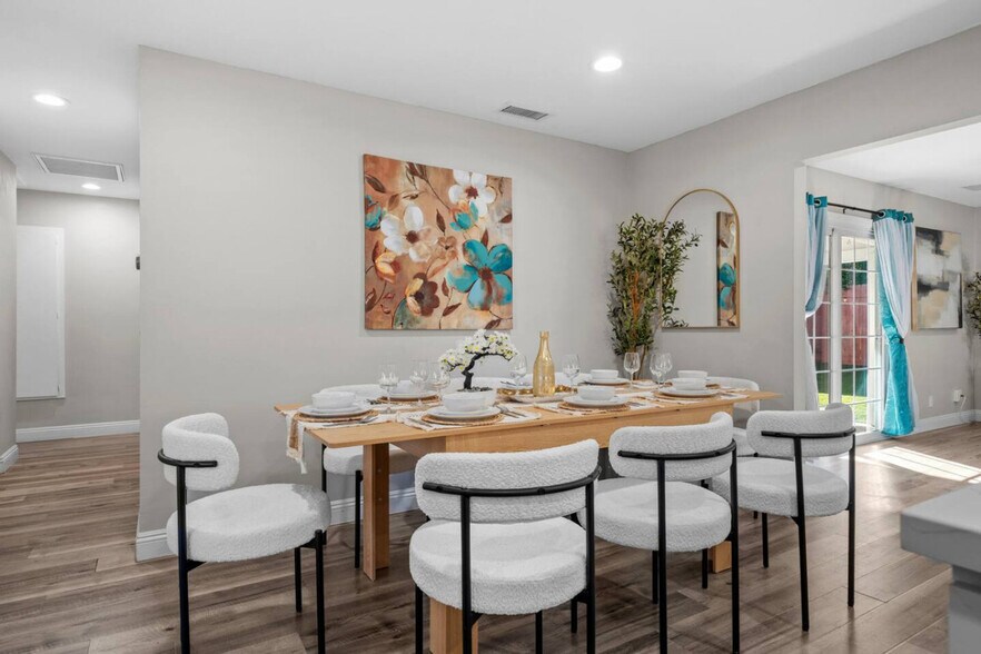 Building Photo - 7630 Andasol St