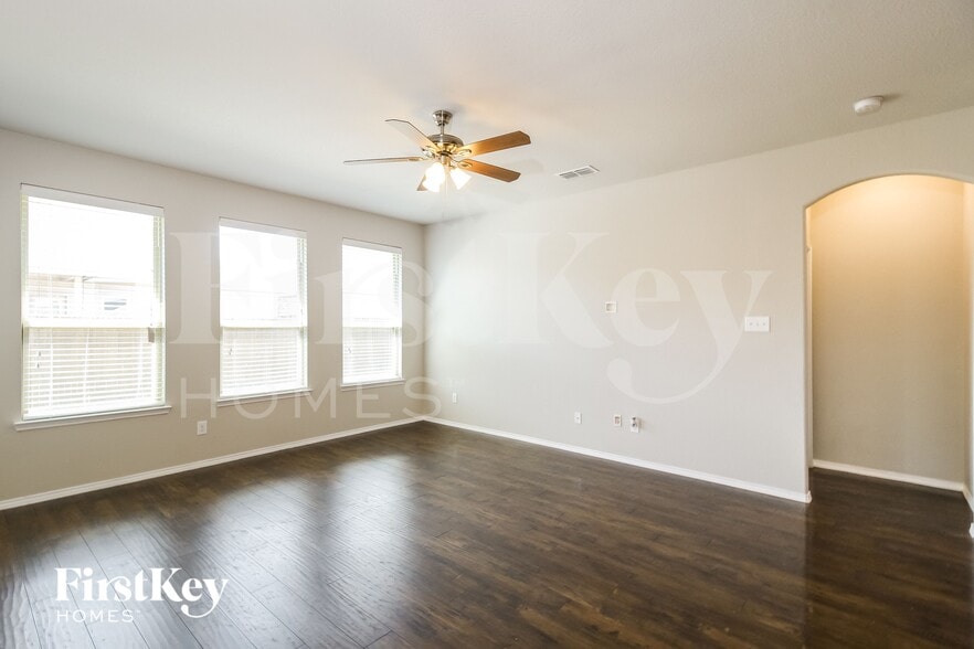 Building Photo - 3712 Fossil Tree Ln