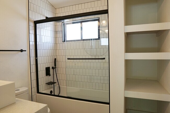 Building Photo - 33865 Cathedral Canyon Dr