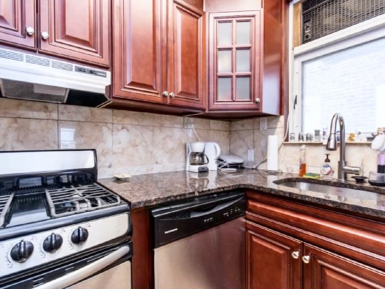 Building Photo - 4273 Silverwood St