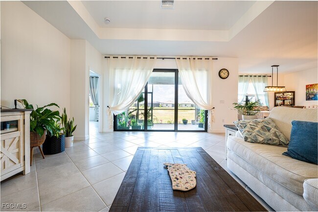 Building Photo - 11171 Canopy Loop