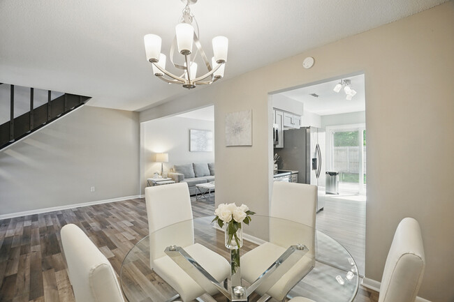 Building Photo - 5009 Ashforth Ct