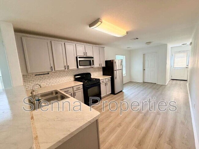 Building Photo - 1148 Shadow Creek Blvd