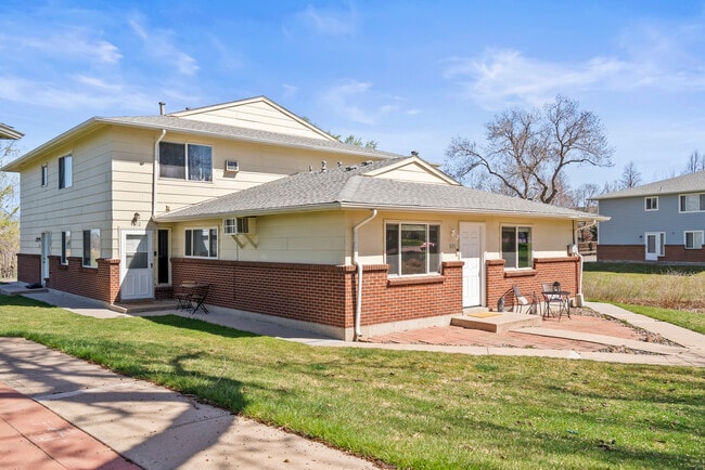 Building Photo - 7309 W Hampden Ave