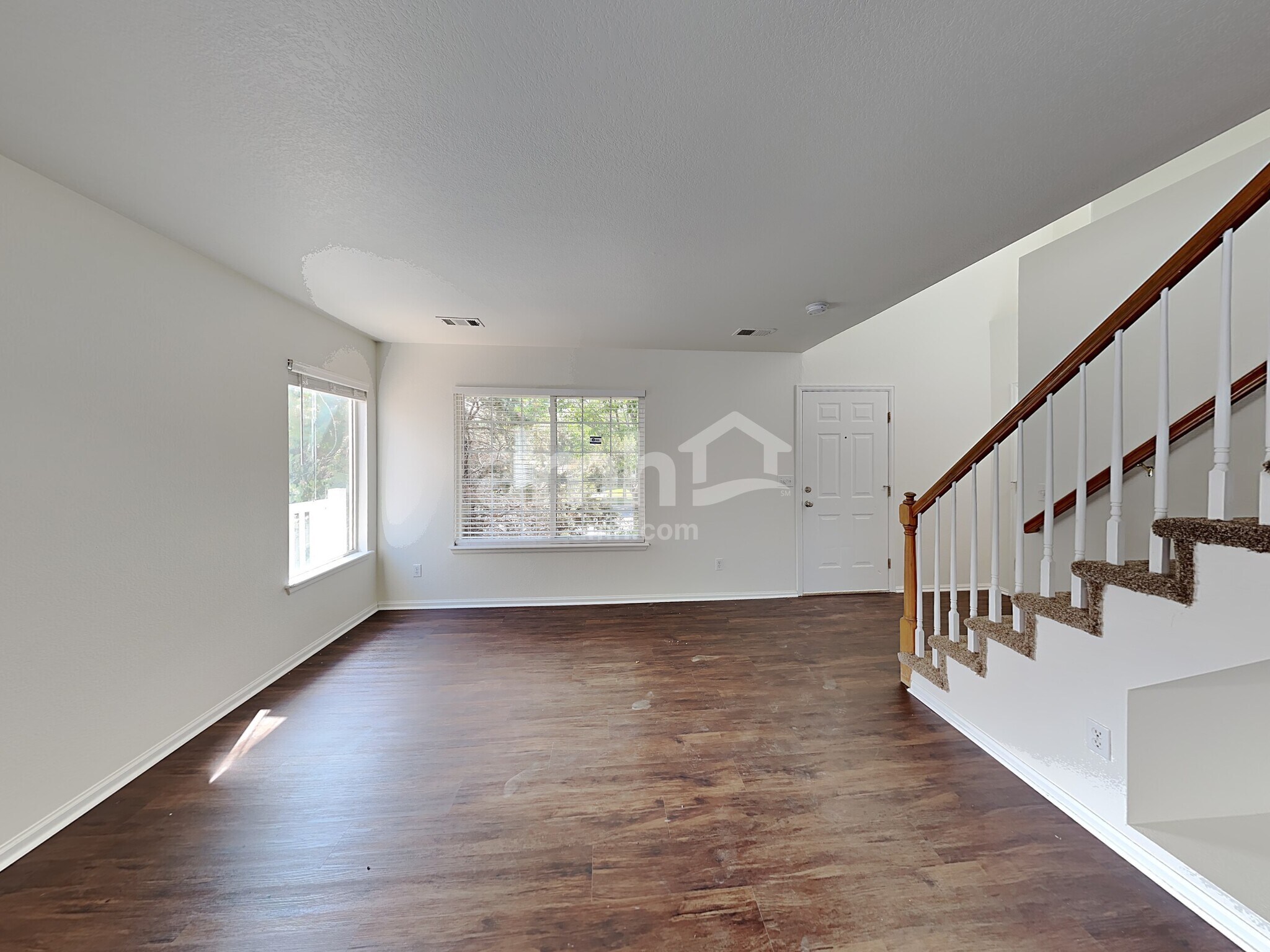 Building Photo - 4570 N Orleans St