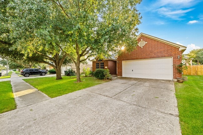 Building Photo - 4815 Plum Forest Rd
