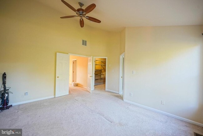 Building Photo - 443 Tuvira Ln