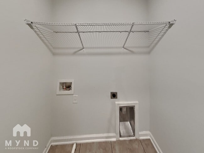 Building Photo - 26 Brown Thrasher Ct
