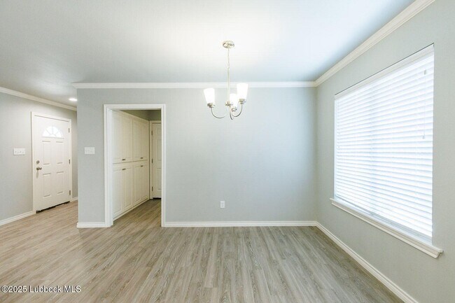 Building Photo - 7913 C R 5850
