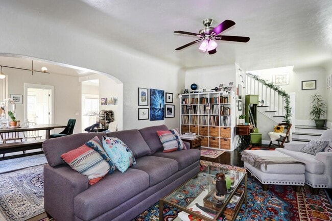 Building Photo - Beautifully Renovated 5 Bedroom Midtown Home