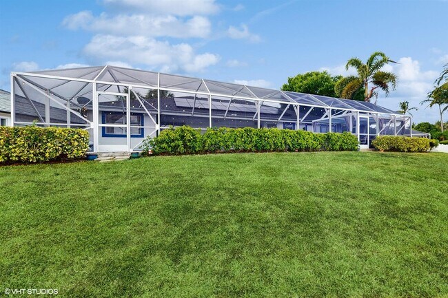 Building Photo - 13646 Callington Dr