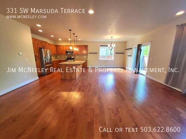 Building Photo - 331 SW Marsuda Terrace