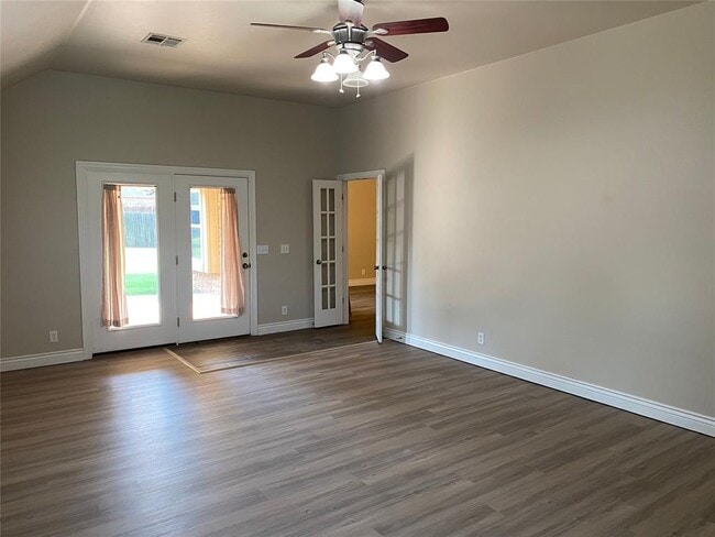 Building Photo - 1708 NW 161st Cir