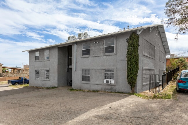 Building Photo - 1201 N St Vrain St