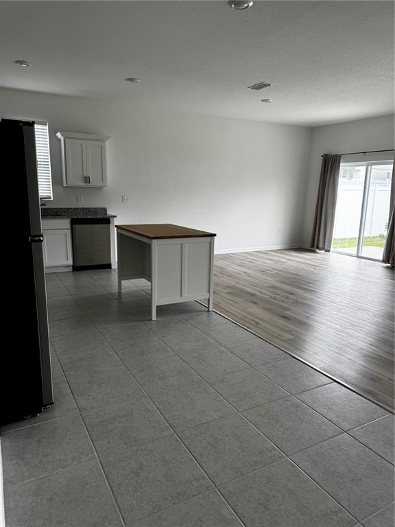 Building Photo - 2210 Raven Rdg Rd