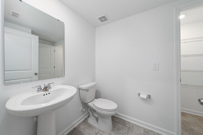 Building Photo - 3295 Laurent Lp