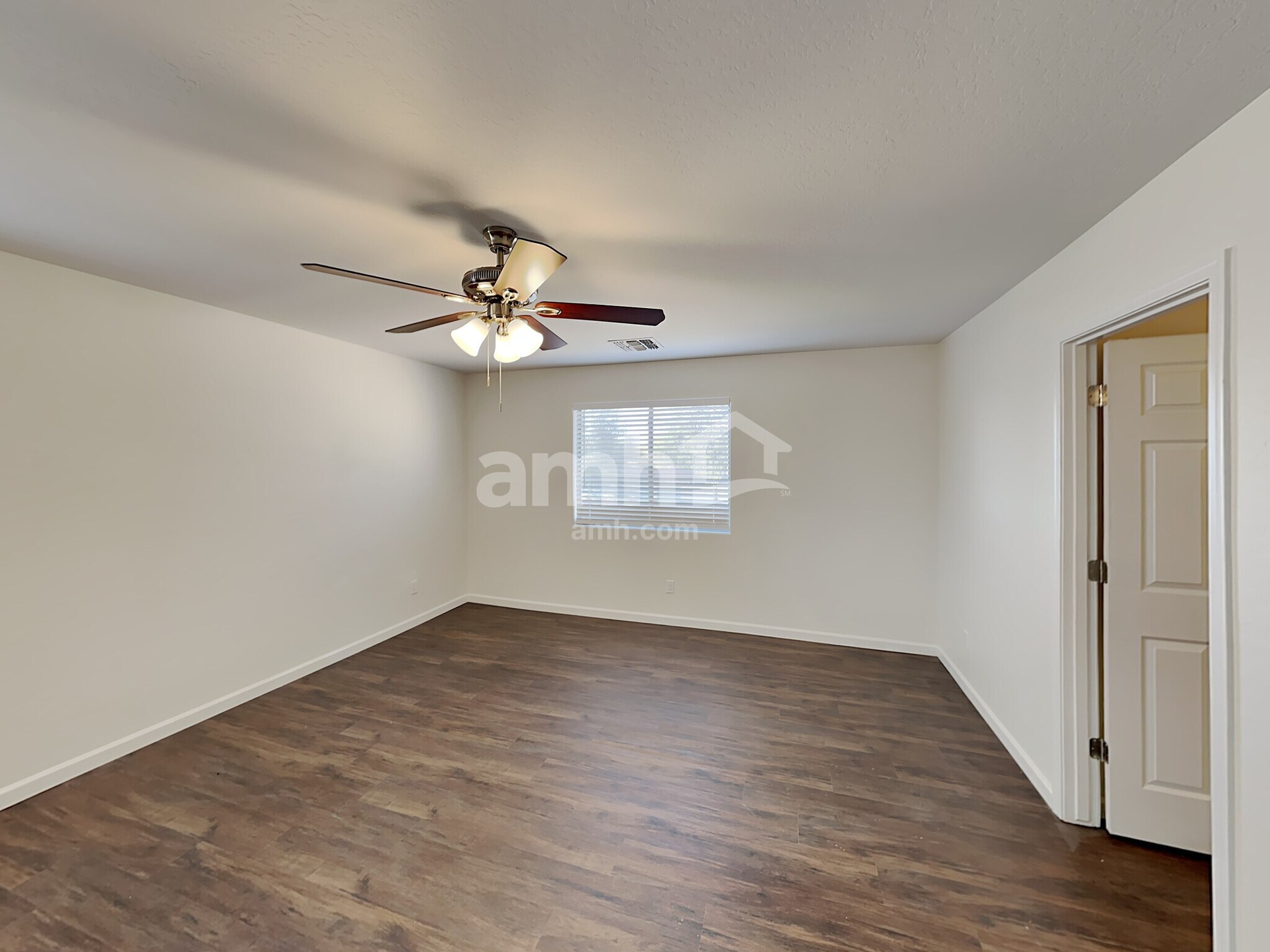 Building Photo - 1713 E Bradstock Way