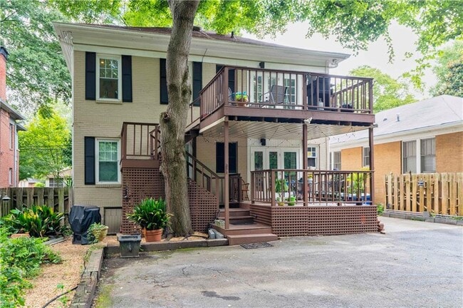 Building Photo - 850 Charles Allen Dr NE