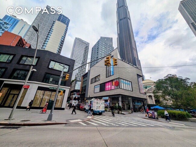 Building Photo - 150 Myrtle Ave