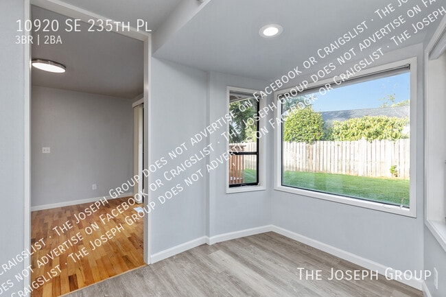 Building Photo - 10920 SE 235th Pl
