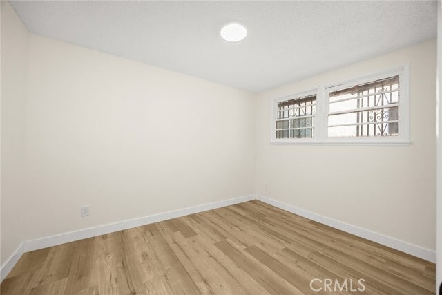 Building Photo - 508 N Chandler Ave