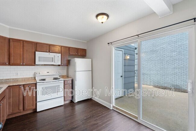 Building Photo - 309 Union Ave