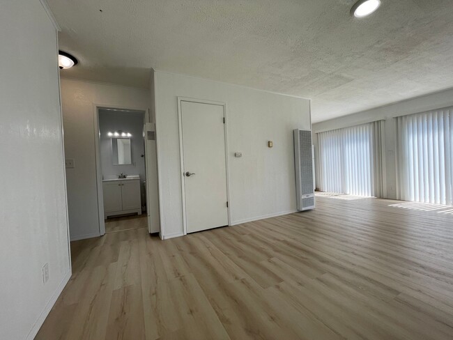 Building Photo - 1314-1316 Williams [PRM: Marlene] (2)