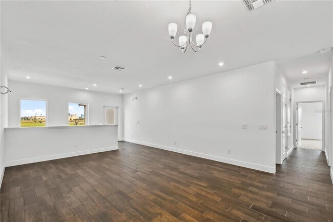 Building Photo - 14259 Kellogg Ave