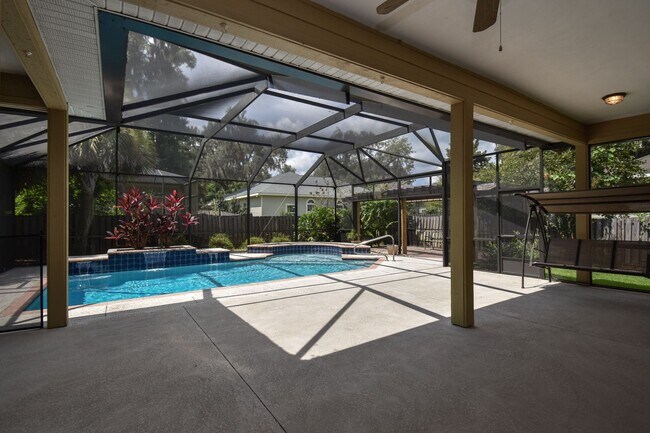 Building Photo - Spacious 4BR + Office Home with Pool in Garison Way