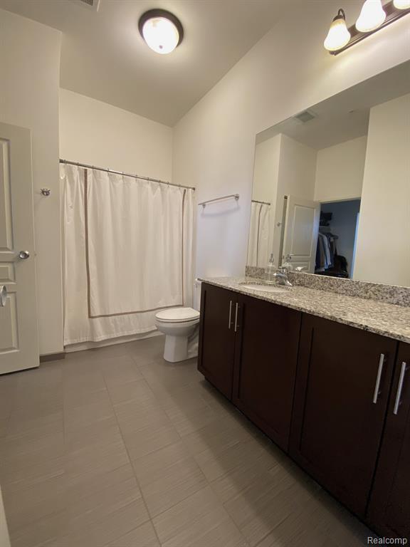 Building Photo - 134 N Leroy St