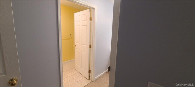 Building Photo - 106 Crystal Hill Ln