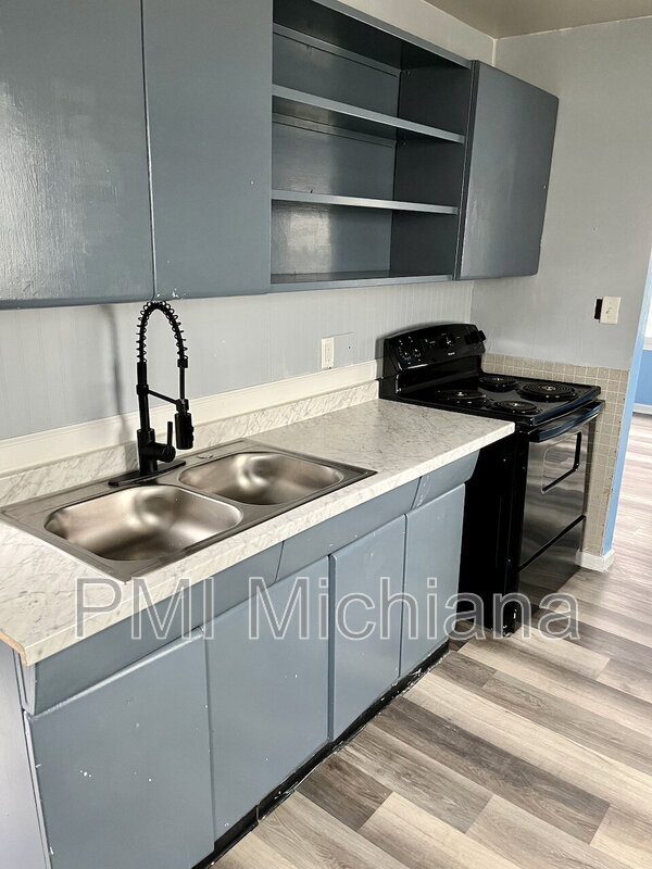 Building Photo - 1909 Swygart Ave