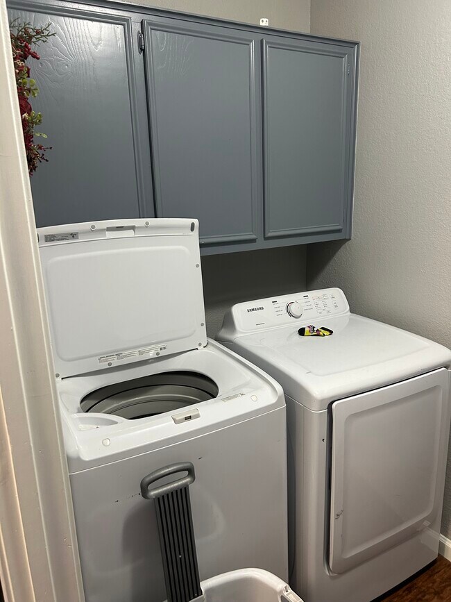 Building Photo - 2088 Co Rd 1215