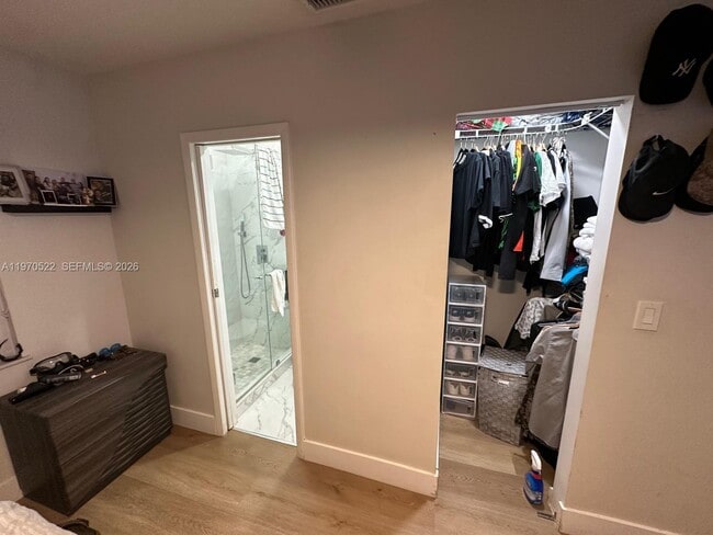 Building Photo - 34 SE 3rd Terrace