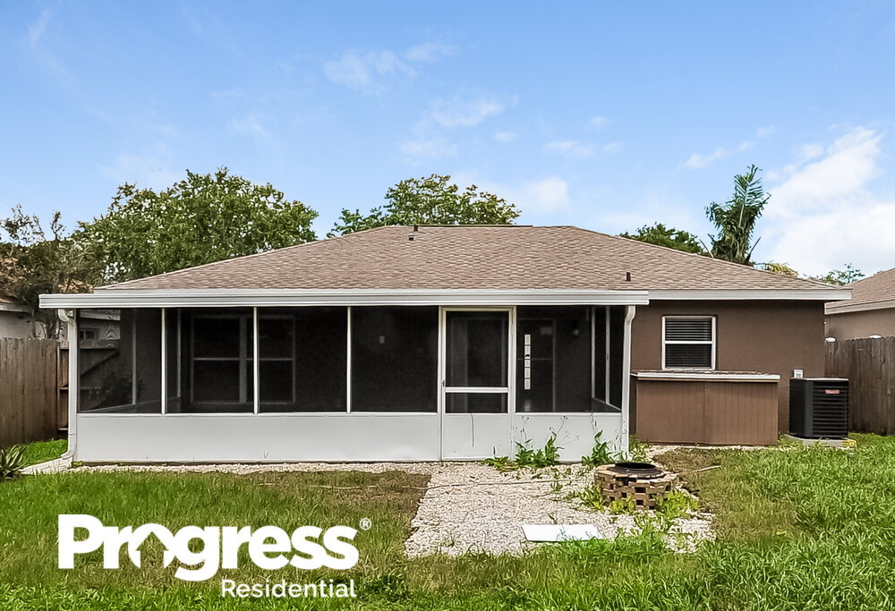 Building Photo - 12420 Dawn Vista Dr