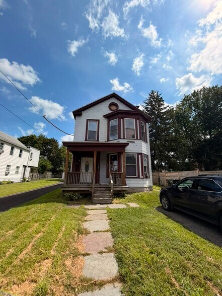Building Photo - 112 2nd Ave