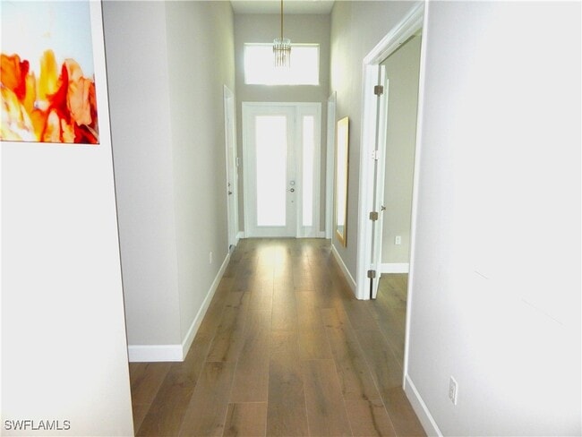 Building Photo - 11331 Jacaranda Dr