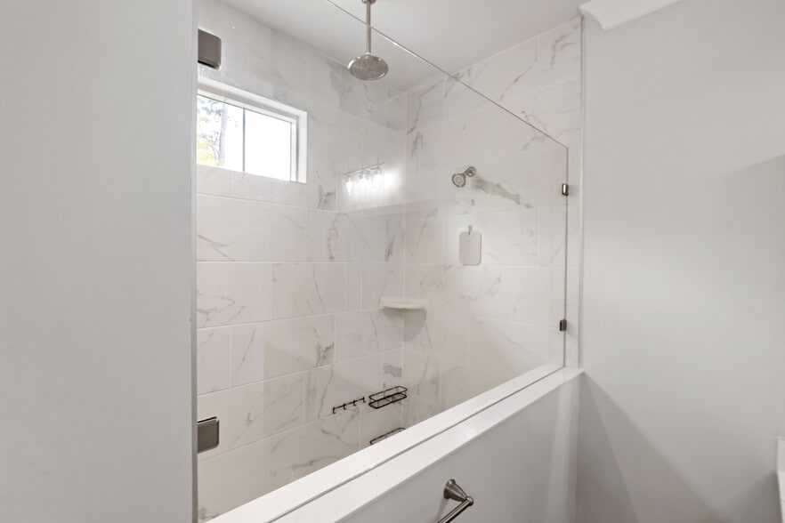 Building Photo - 2648 Balena Dr