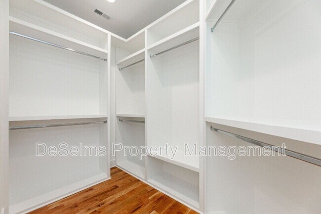 Building Photo - 335a Mckennell Drive
