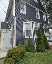 Building Photo - 1444 Esterbrook Ave