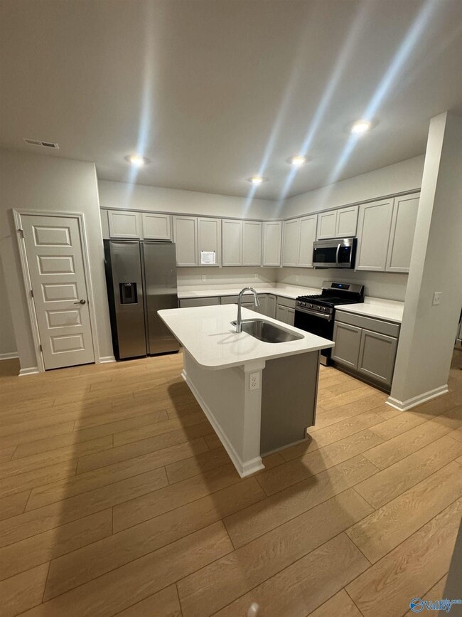 Building Photo - 6103 Ruby Grace Cir SE