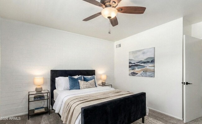 Building Photo - 4848 N Woodmere Fairway