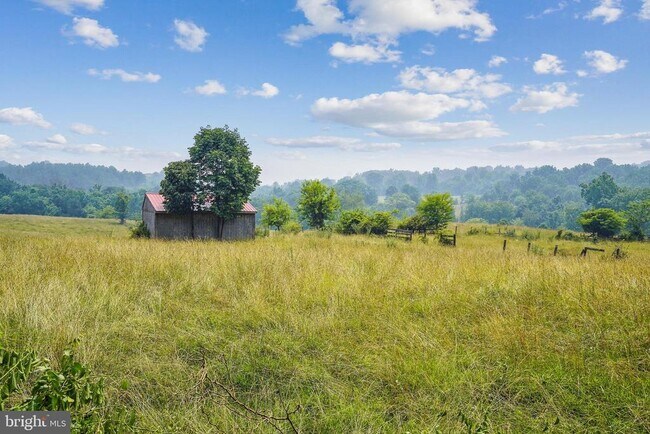 Building Photo - 18285 Foundry Rd