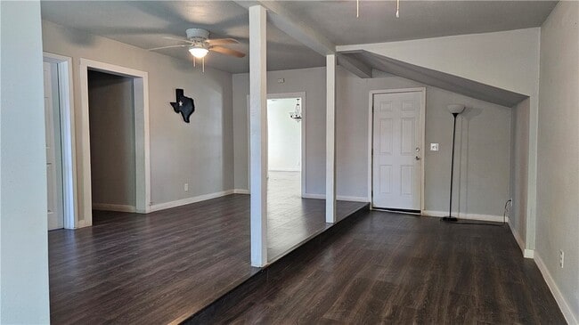 Building Photo - 3617 Dalraida Dr