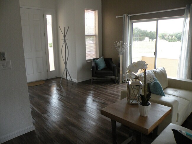 Building Photo - 10220 W Waterlander Lp