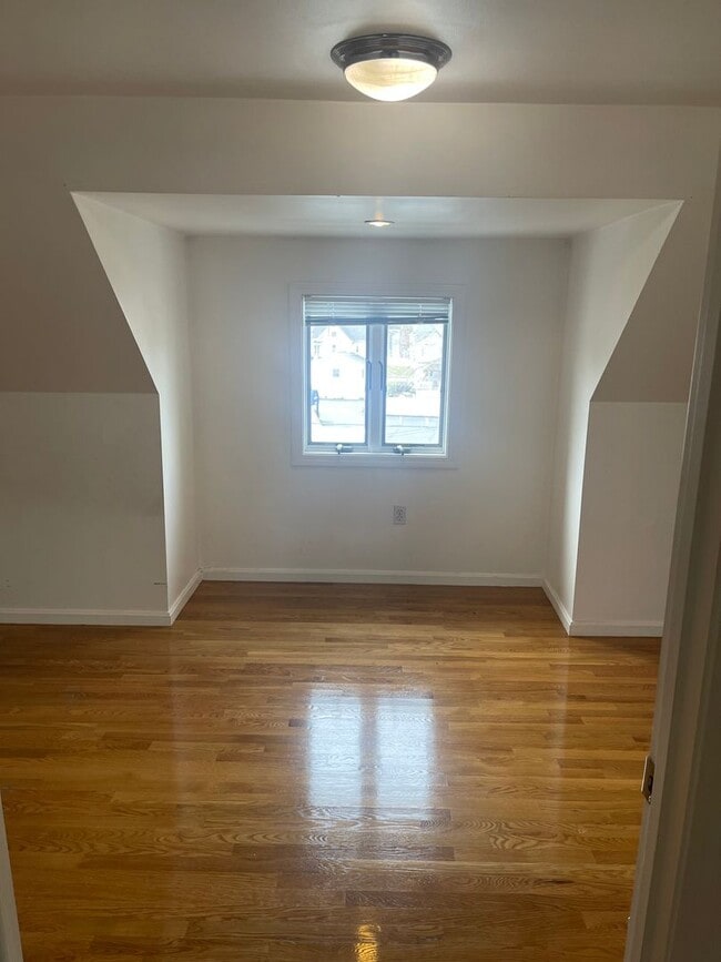 Building Photo - Myrtle Investment LLC