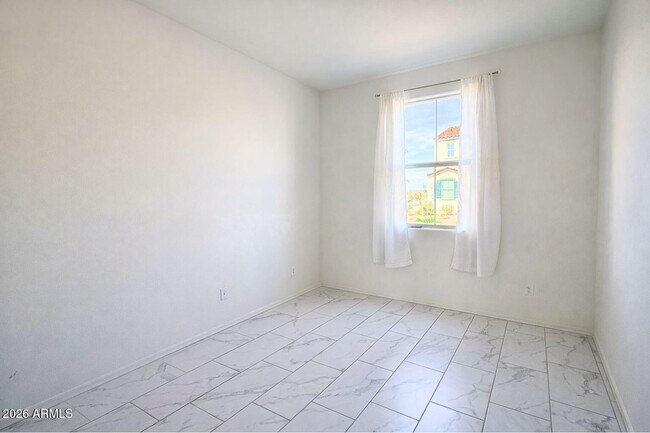 Building Photo - 2439 W Kowalsky Ln