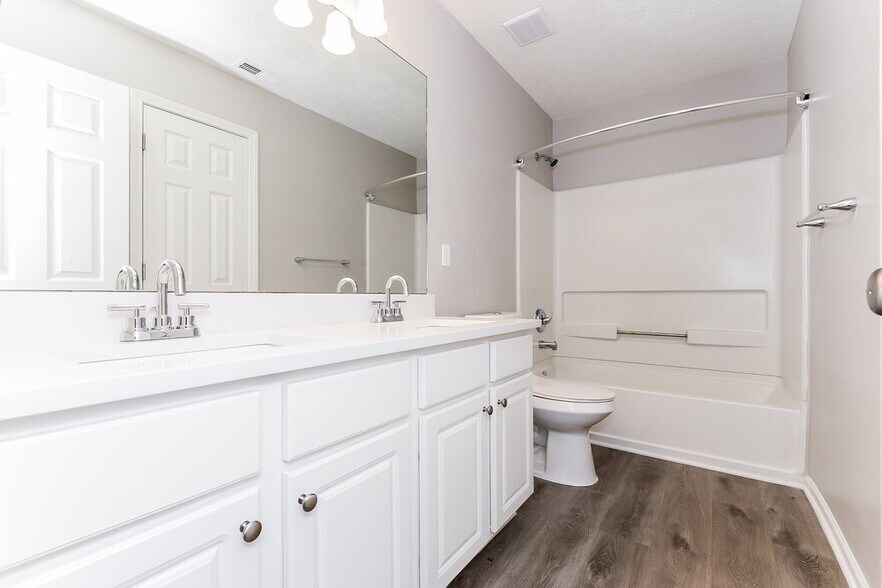 Building Photo - 2469 Miller Oaks Cir